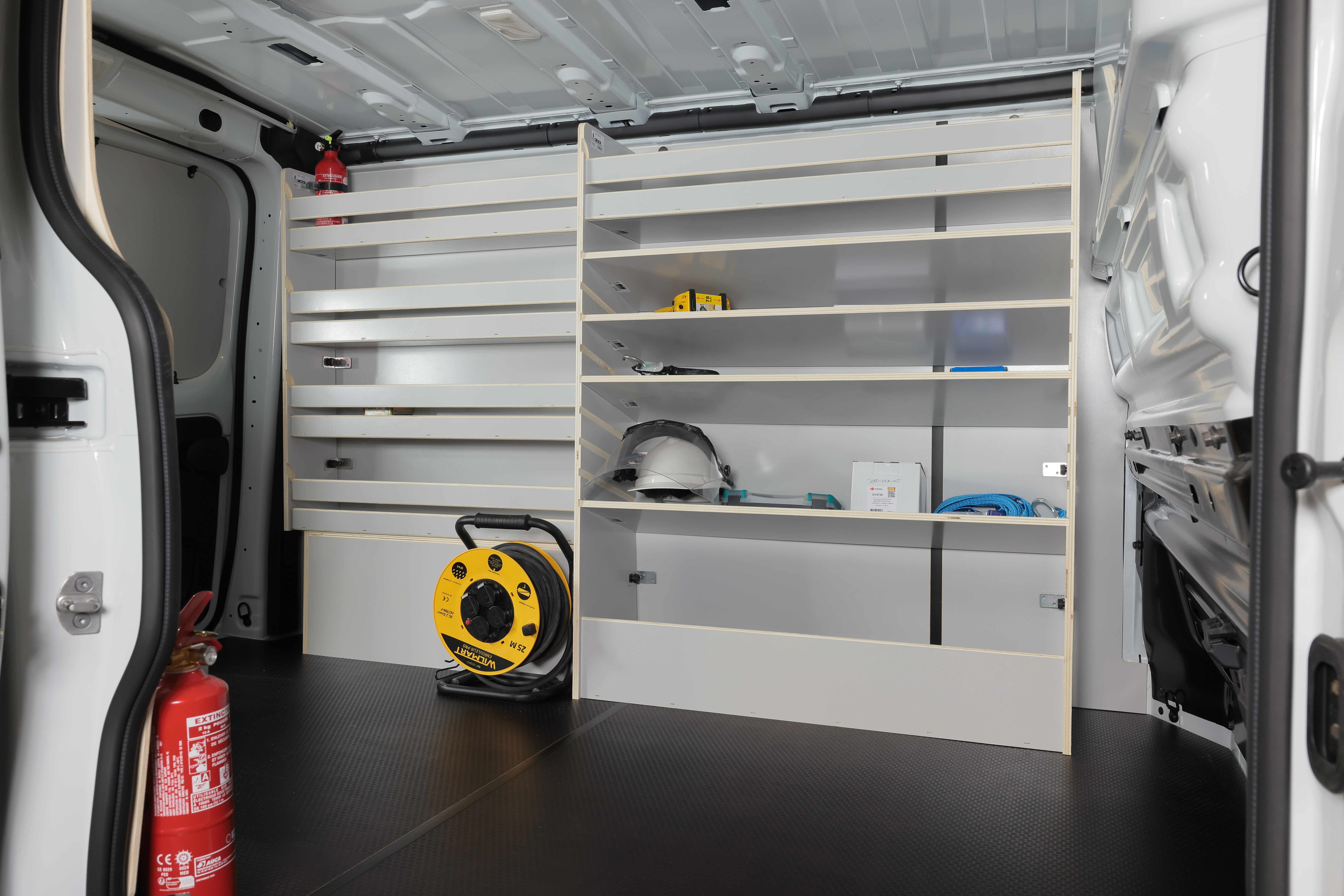 Présentation aménagement OPEL VIVARO 2014